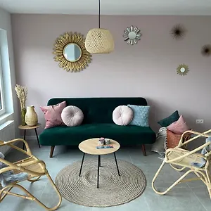 Beau Appartement Bredene
