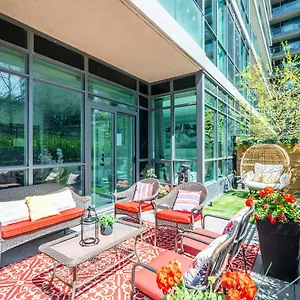 Apartment Luxury With Private Patio In Downtown, Toronto