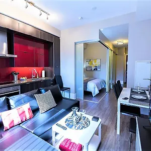  Apartment Upscale At Cn Tower, Metro Convention & Rogers Centre Canada
