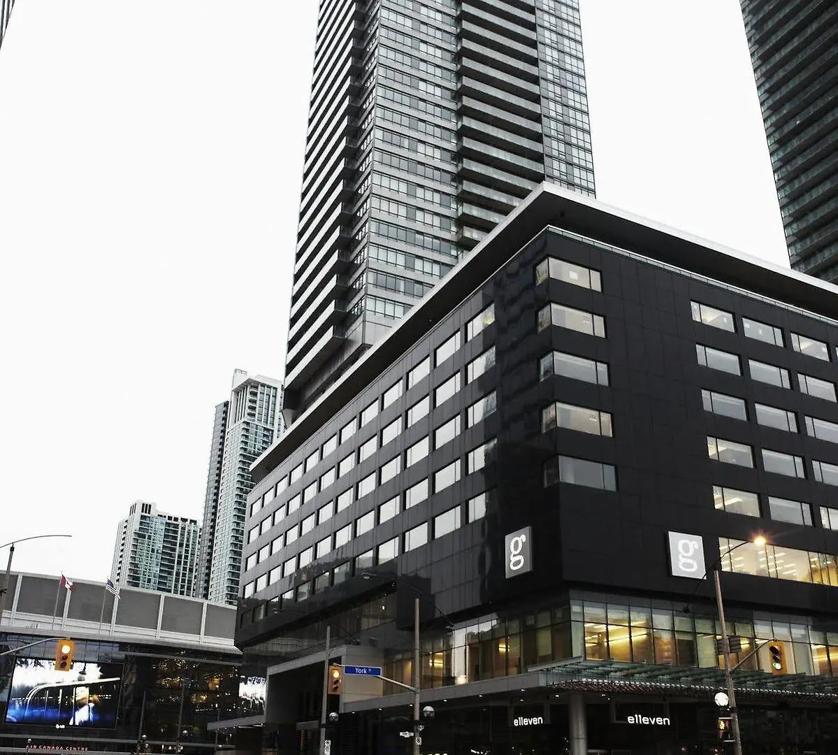 Le Germain Hotel Maple Leaf Square Toronto 4*,  Kanada