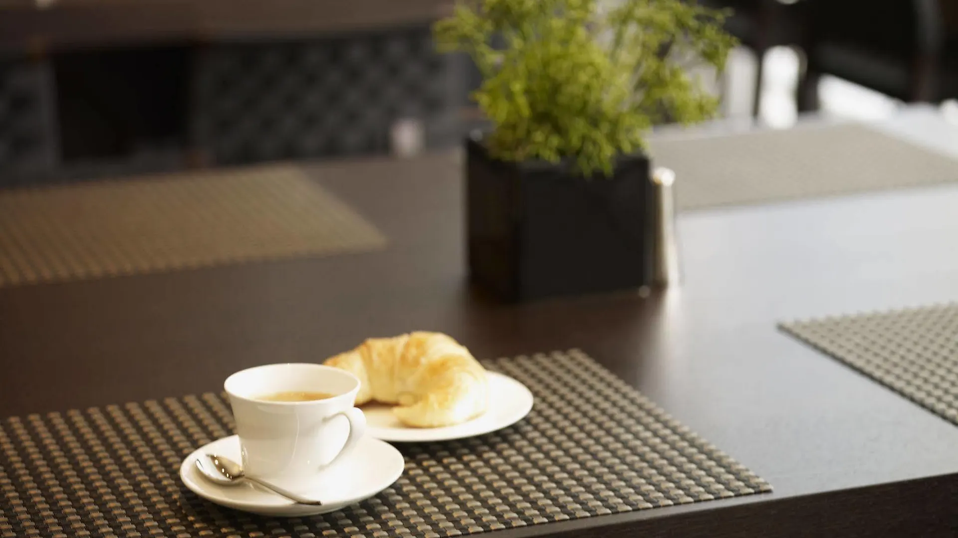 Le Germain Hotel Maple Leaf Square Toronto 4*,  Kanada