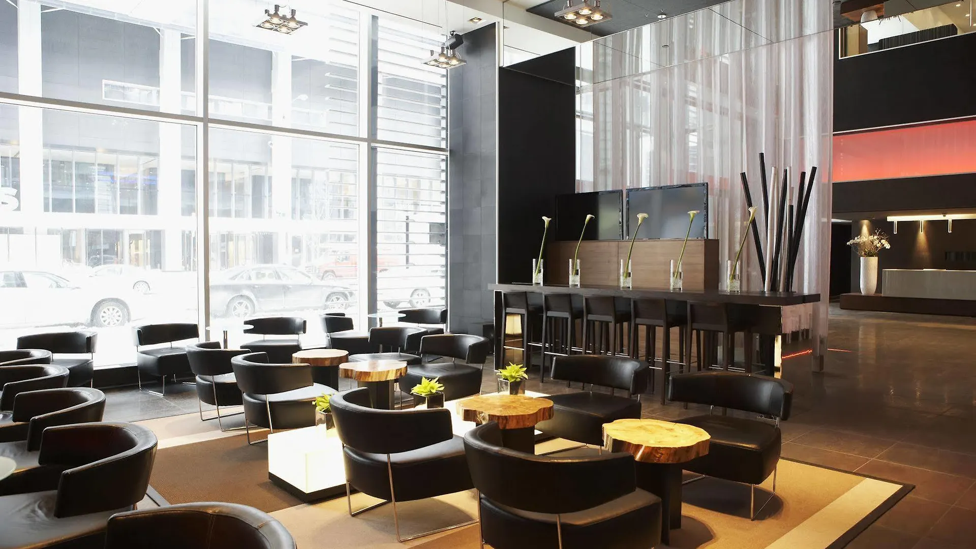 Le Germain Hotel Maple Leaf Square Toronto 4*,