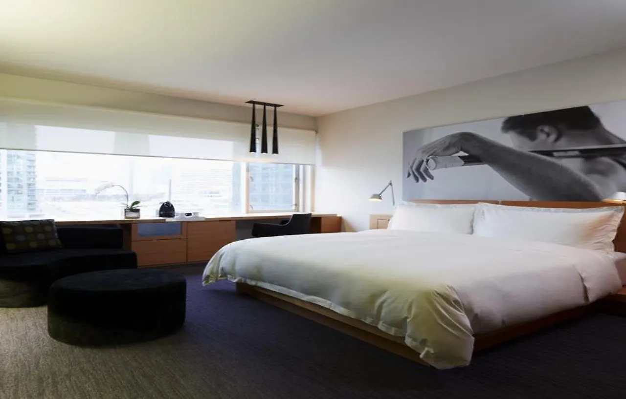 Le Germain Hotel Maple Leaf Square Toronto